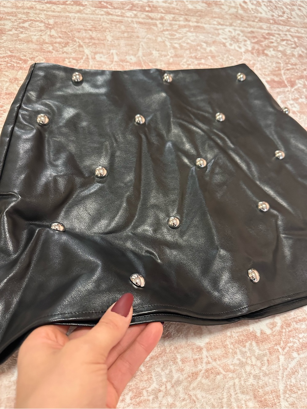NWT 🖤 Commense Leather Studded Skort - Picture 3 of 10
